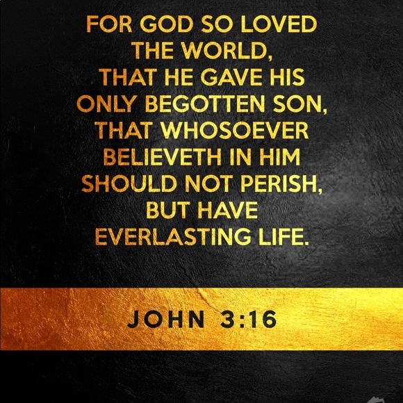 Meet your Posher, Jennifer! - Picture 5 of 6